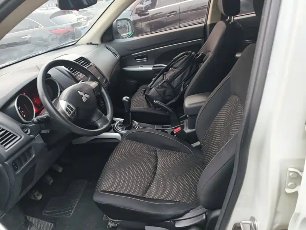 Mitsubishi ASX — миниатюра 15