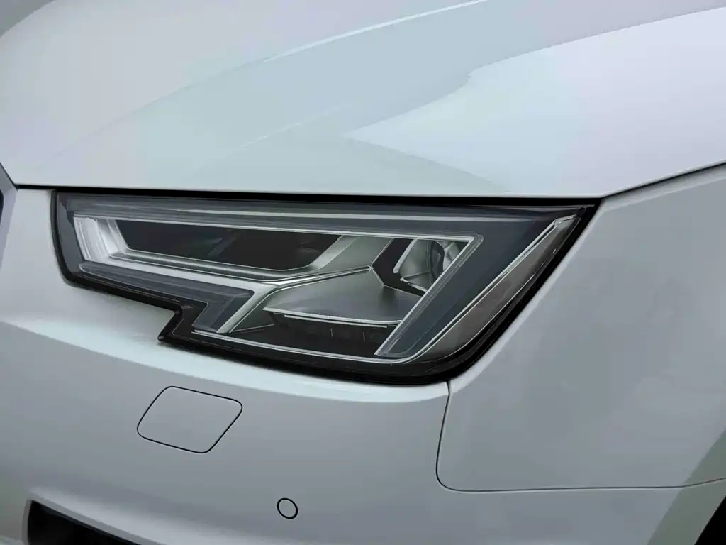 Audi A4L — миниатюра 9