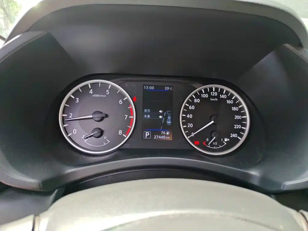 Nissan Sylphy — миниатюра 12