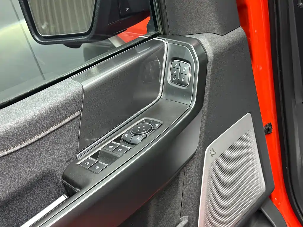 Ford F-150 Raptor — миниатюра 13