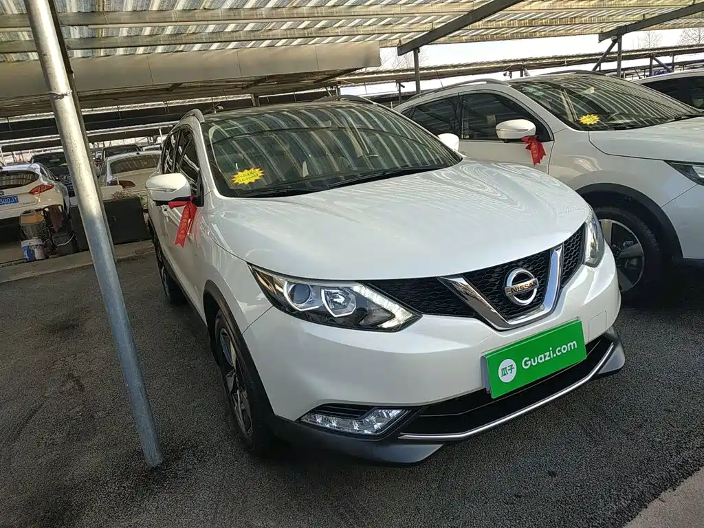 Nissan Qashqai — миниатюра 4