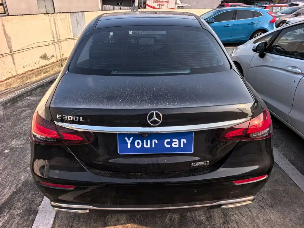 Mercedes-Benz E-Class — миниатюра 5