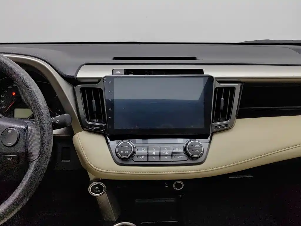 Toyota RAV4 — миниатюра 12