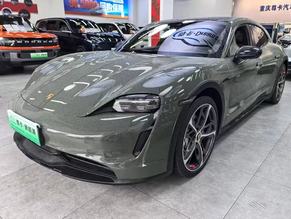 Porsche Taycan