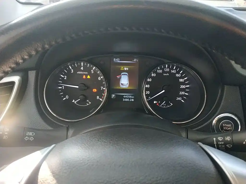 Nissan Qashqai — миниатюра 12