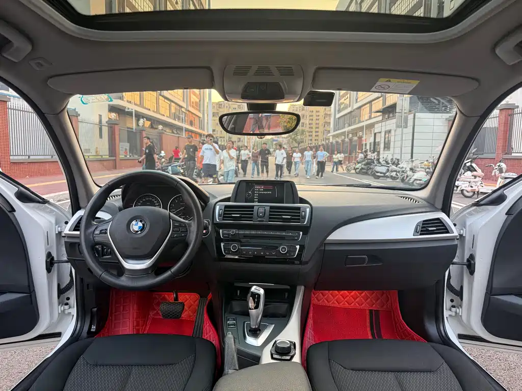 BMW 1 Series (Import) — миниатюра 8