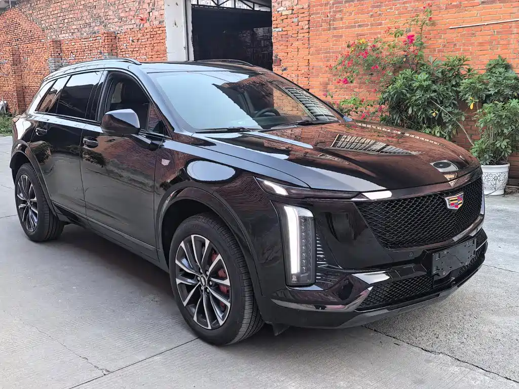 Cadillac XT5 — миниатюра 3