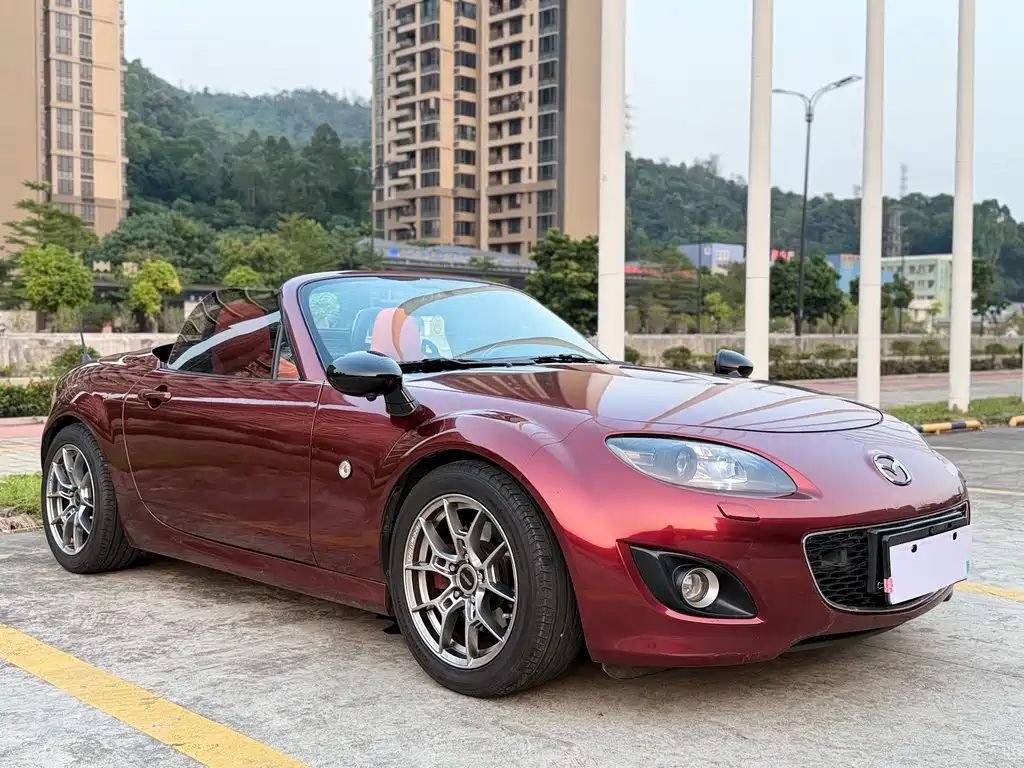 Mazda MX-5 — миниатюра 3