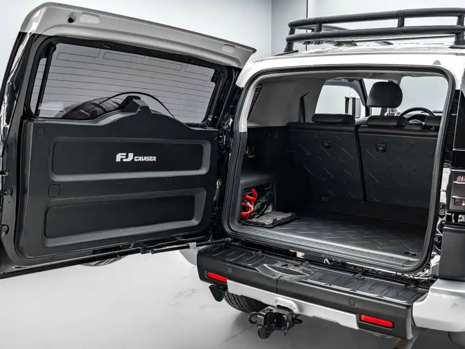 Toyota FJ Cruiser — миниатюра 42
