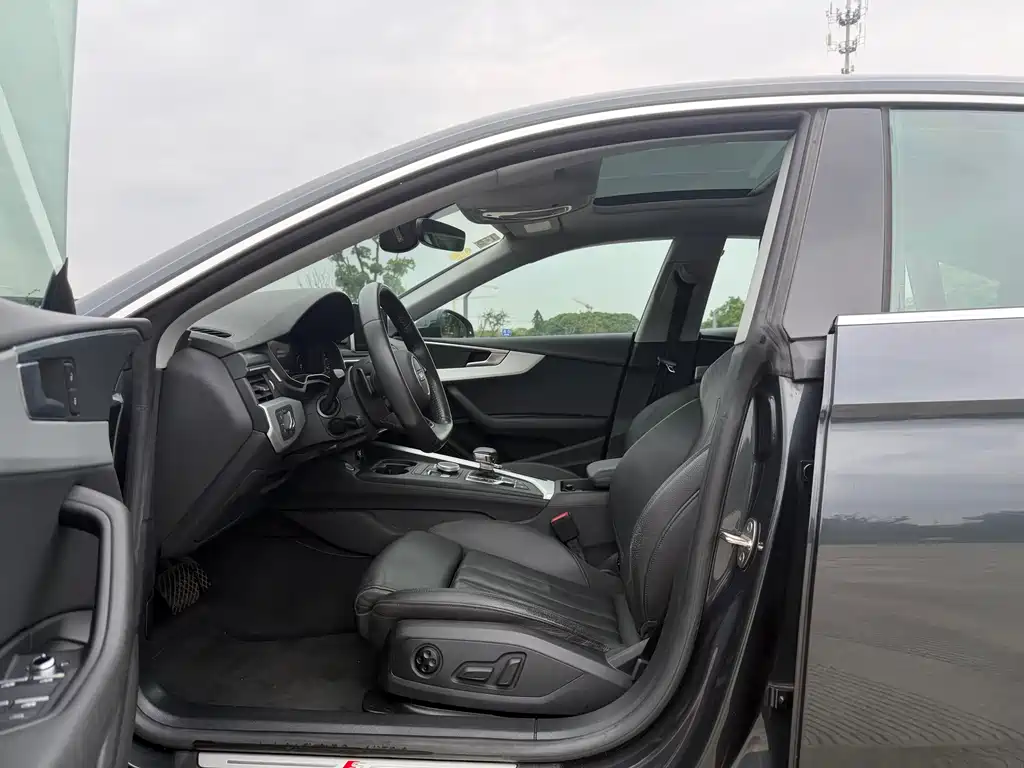 Audi A5 2019 Sportback 45 TFSI Sport