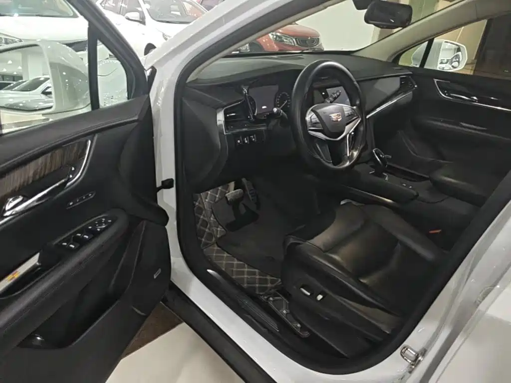 Cadillac XT5 — миниатюра 18
