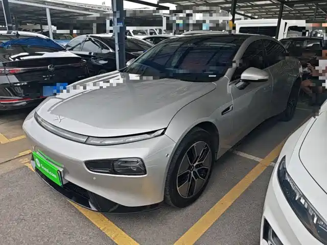 XPeng P7
