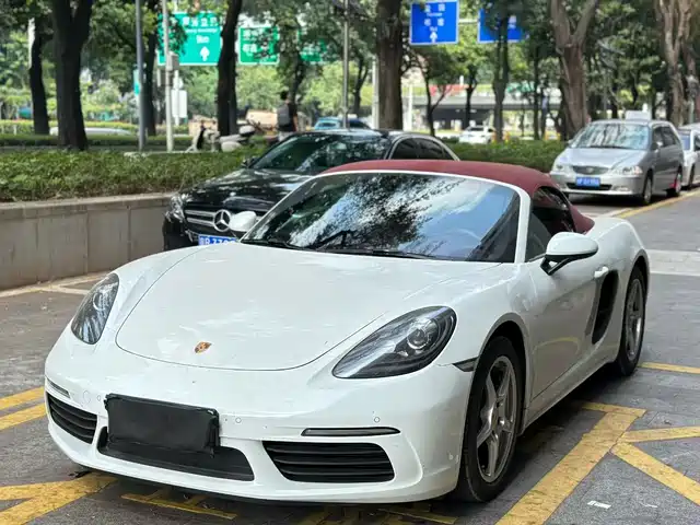 Porsche 718