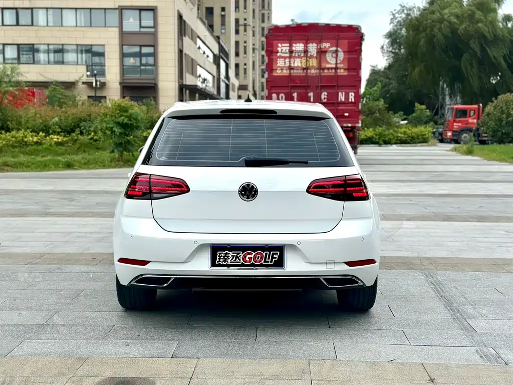 Volkswagen Golf — миниатюра 5