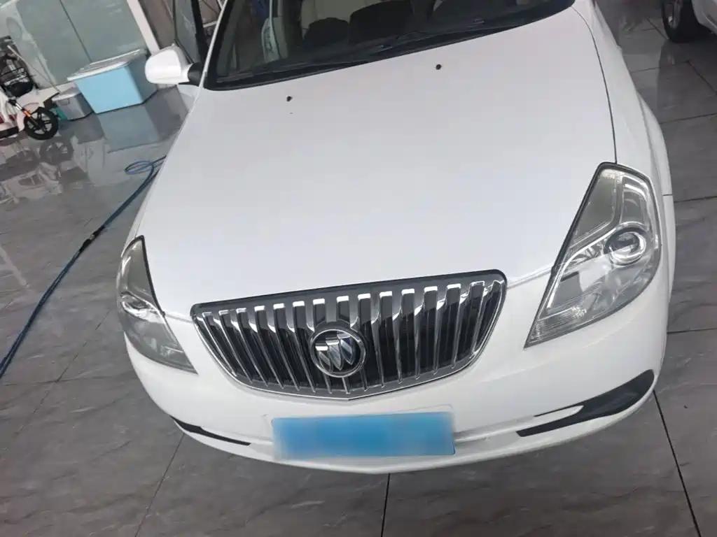 Buick Excelle 2013 1.5L MT Premium