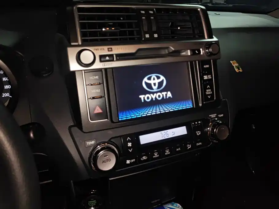 Toyota Prado — миниатюра 13
