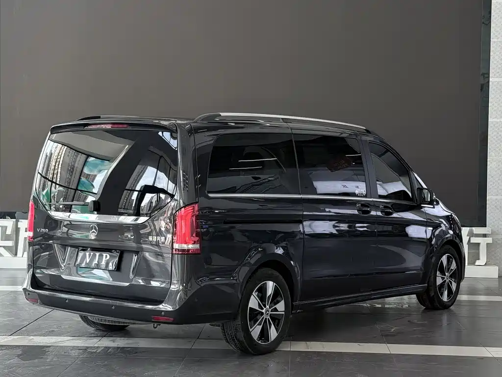 Mercedes-Benz V-Class V 2020 V 260 Luxury