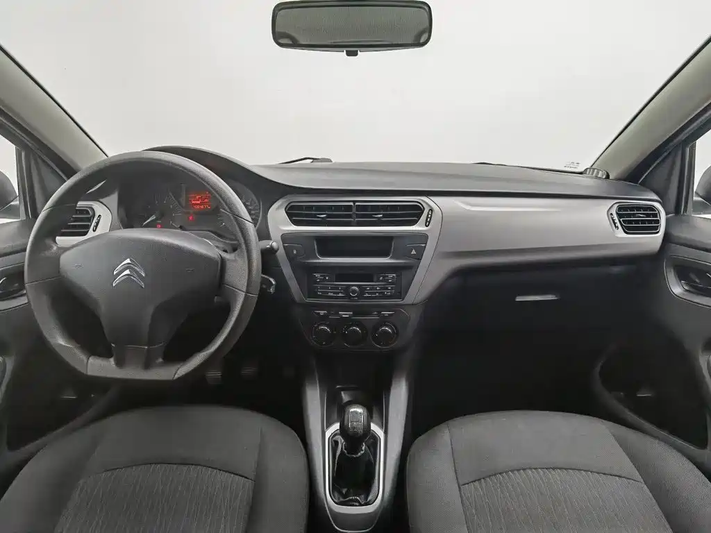 Citroen Elysee — миниатюра 5