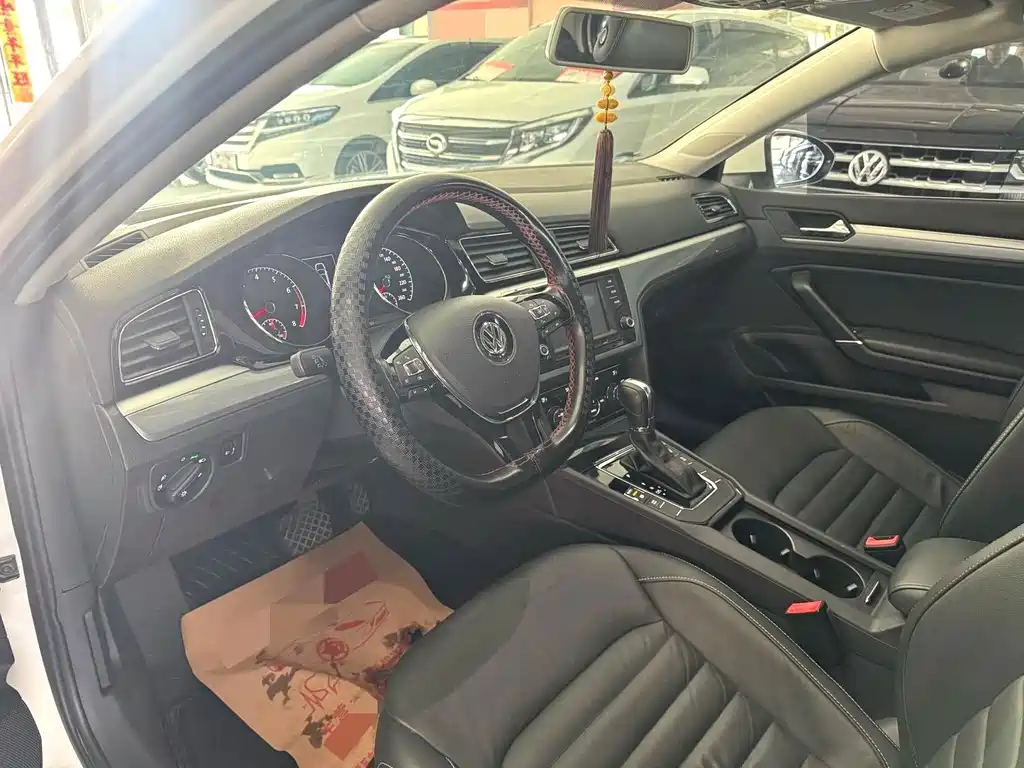 Volkswagen Lamando — миниатюра 4
