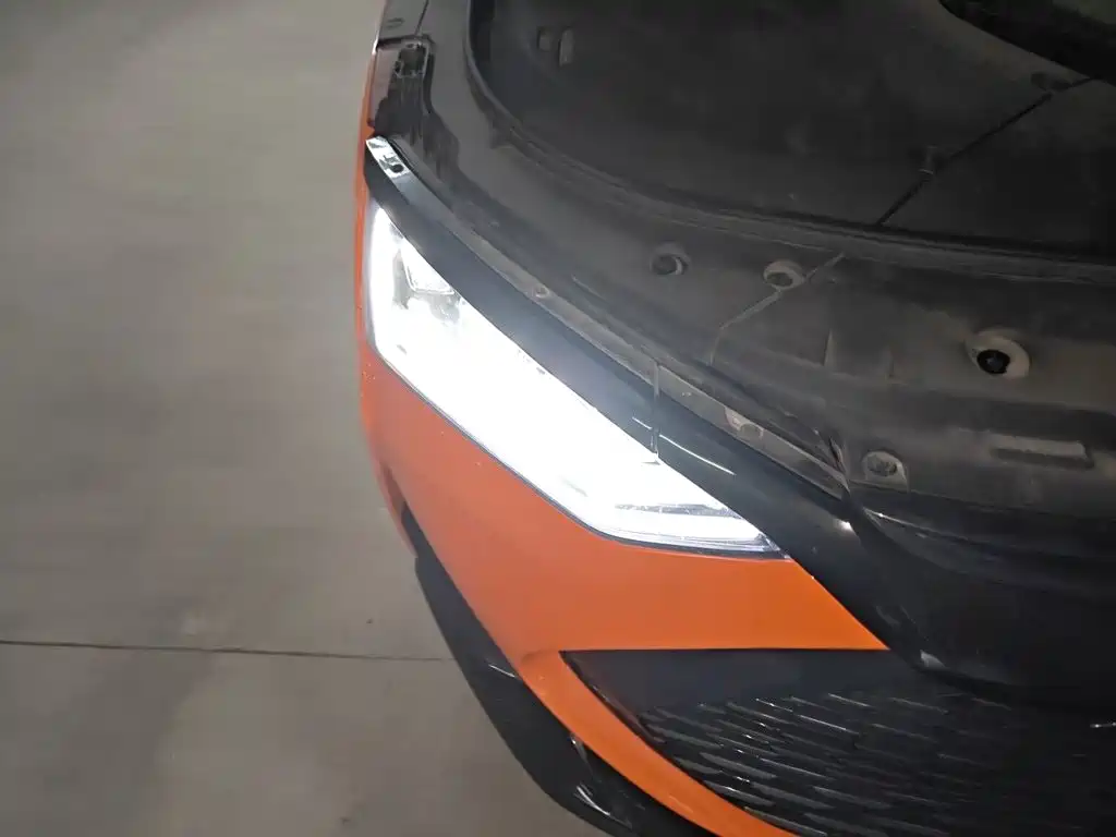 BYD Han — миниатюра 7