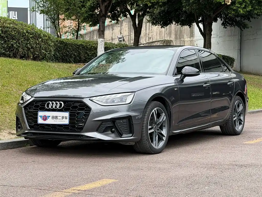 Купить Audi A4L