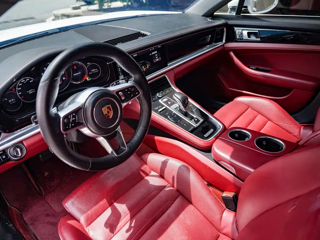 Porsche Panamera — миниатюра 8