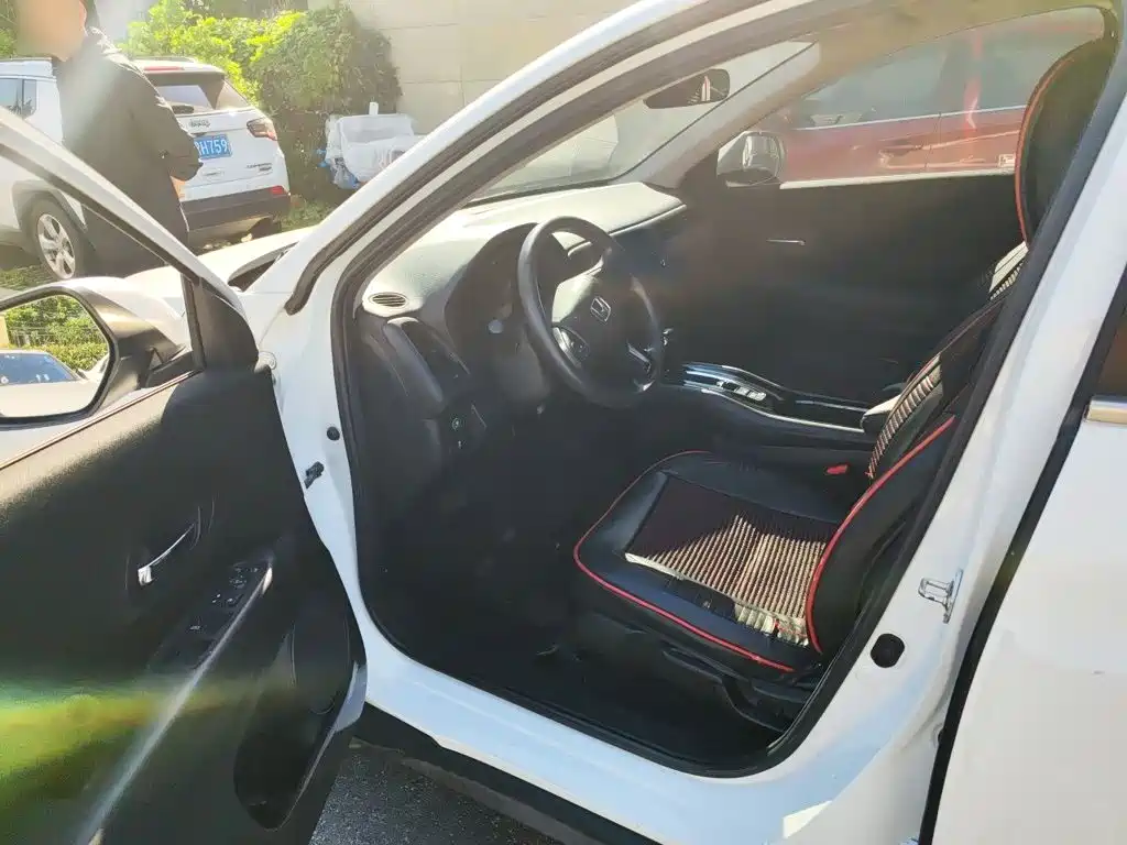 Honda Vezel — миниатюра 12