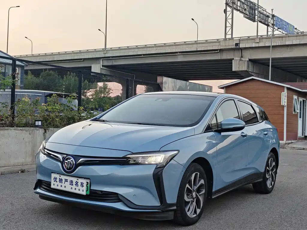 Buick Velite 6