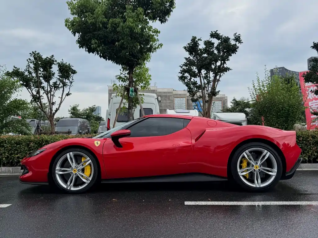 Ferrari 296 — миниатюра 3