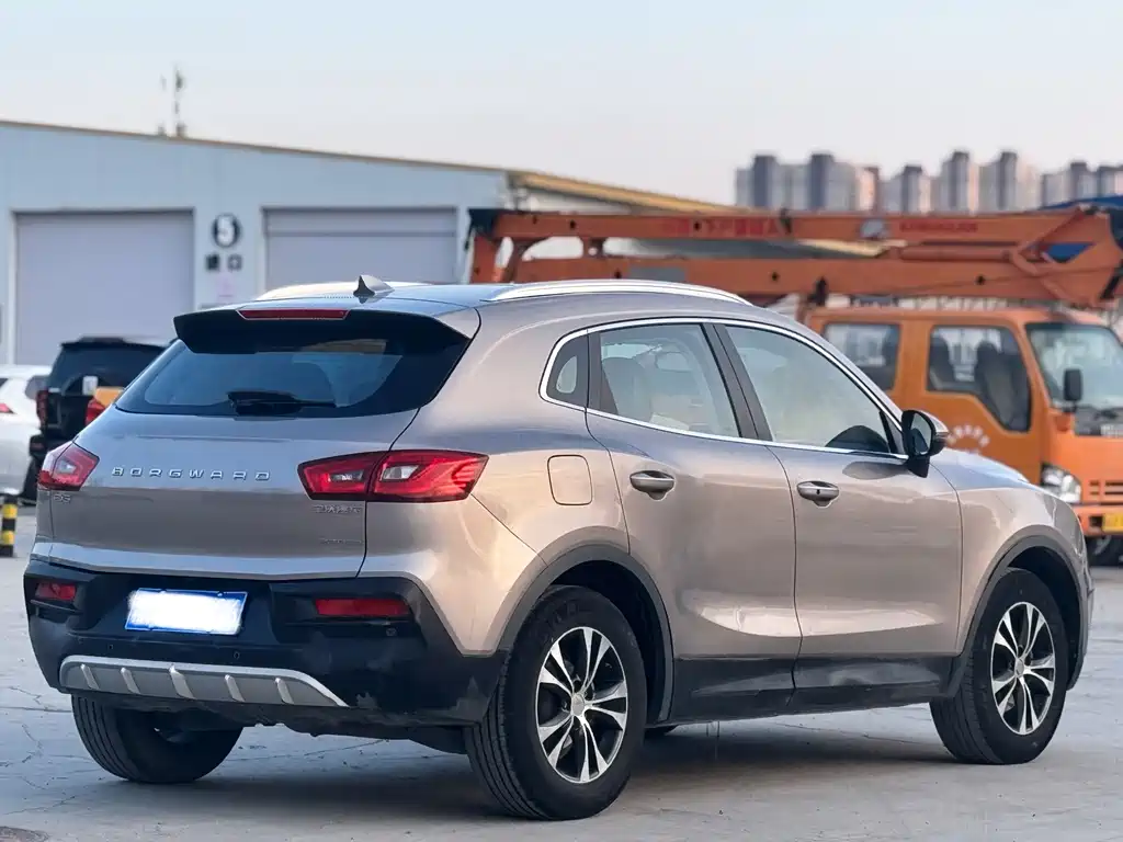Borgward BX5 — миниатюра 9