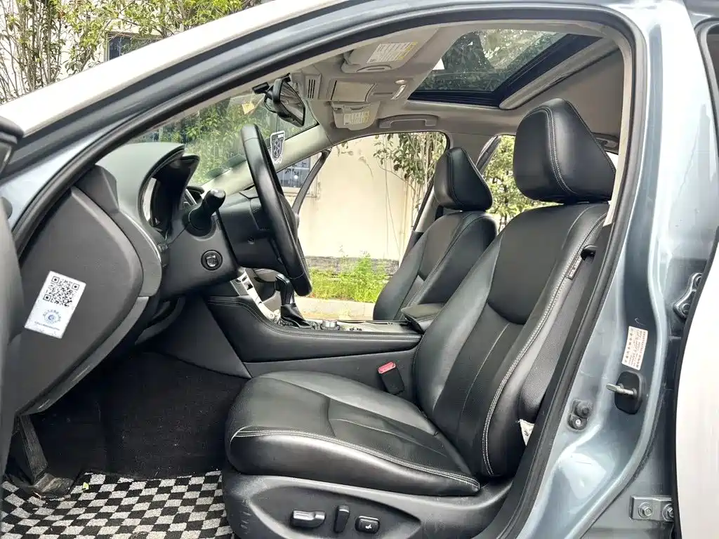 Infiniti Q50 — миниатюра 11