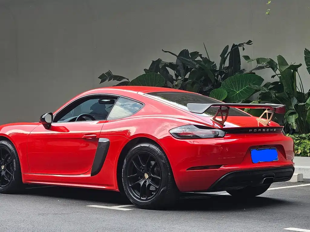 Porsche 718 2018 Cayman 2.0T