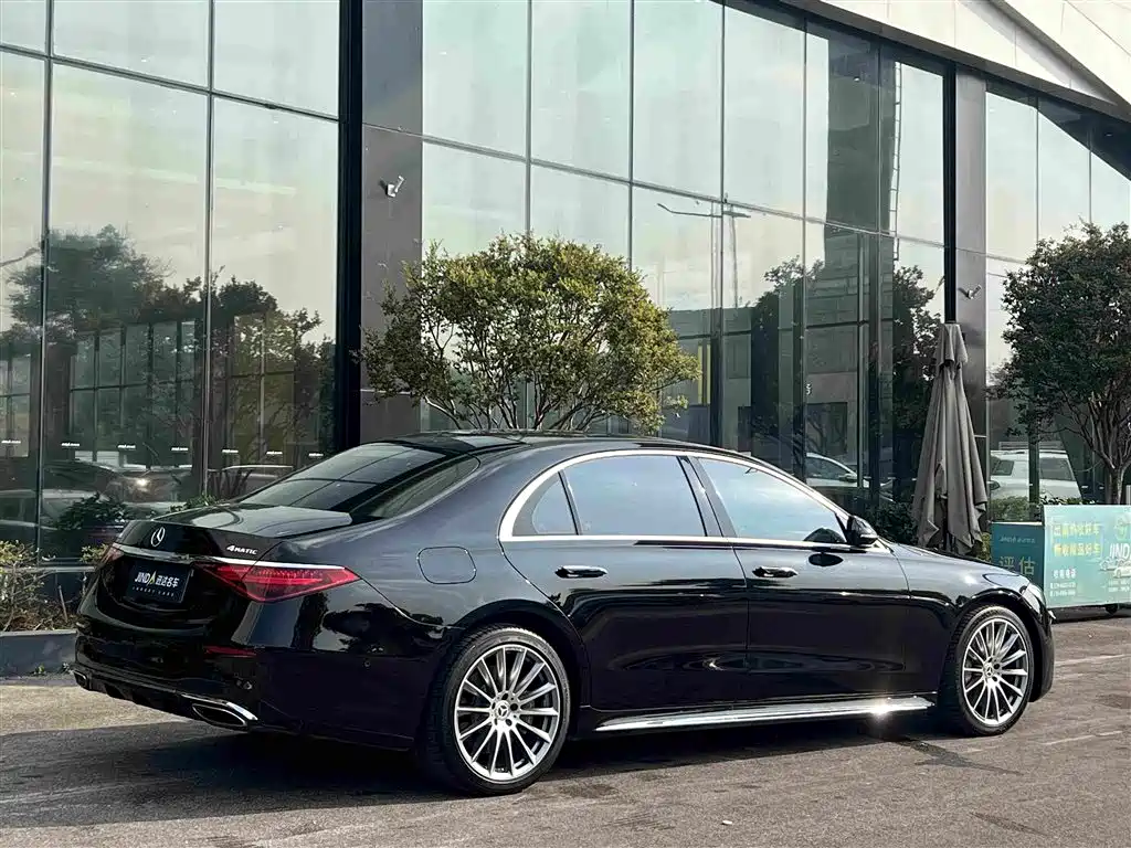 Mercedes-Benz S-Class — миниатюра 10