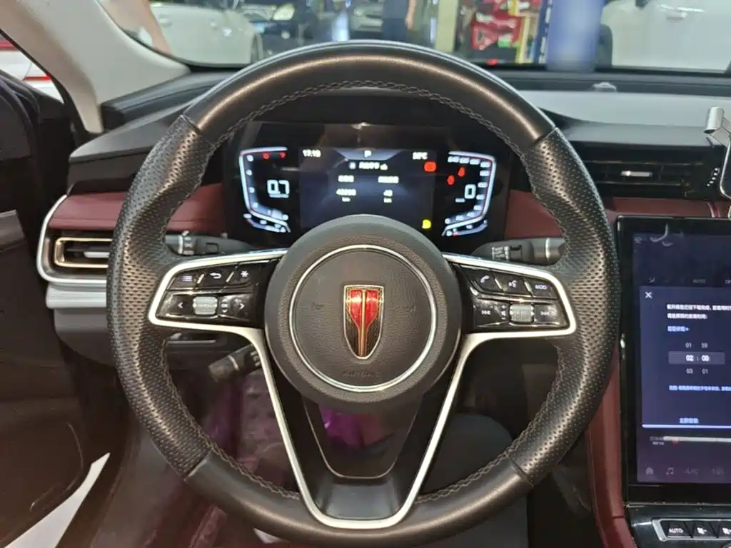 Hongqi Hongqi H5 — миниатюра 11