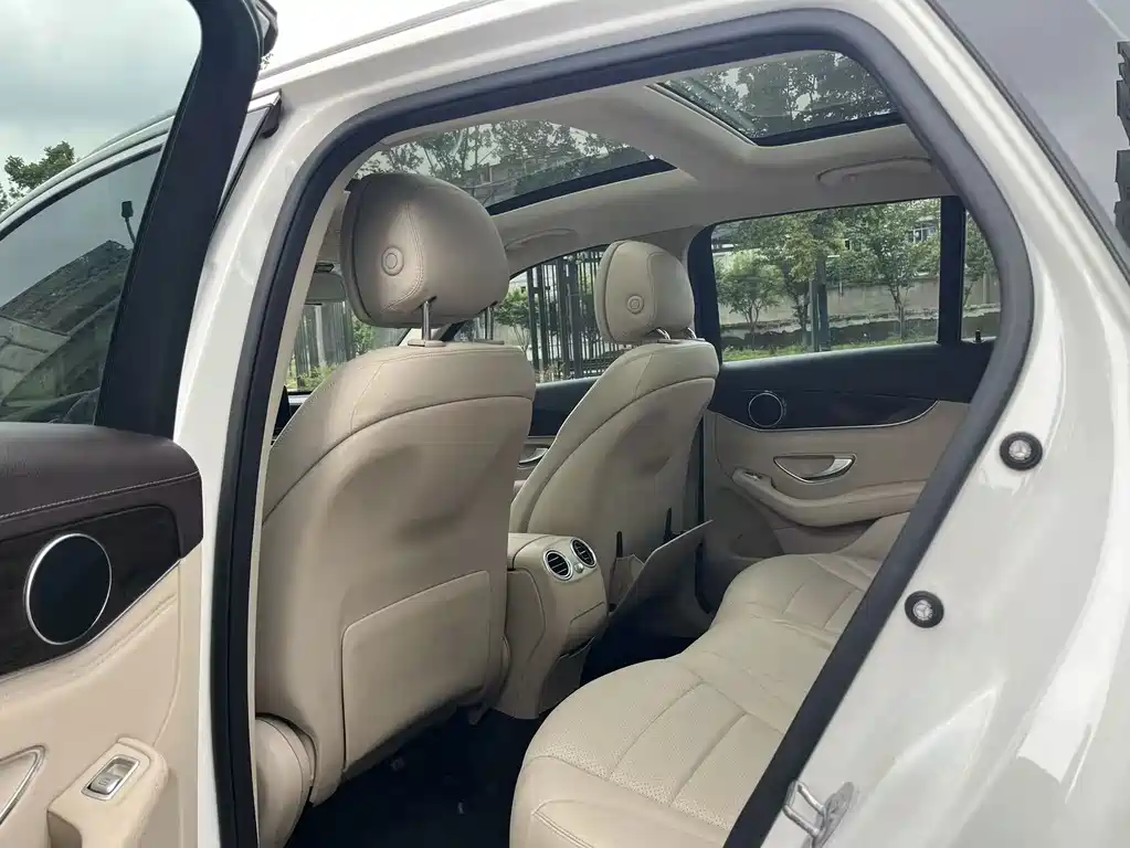 Mercedes-Benz GLC — миниатюра 13