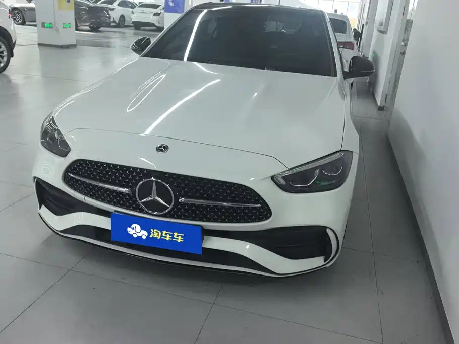 Mercedes-Benz C-Class — миниатюра 2
