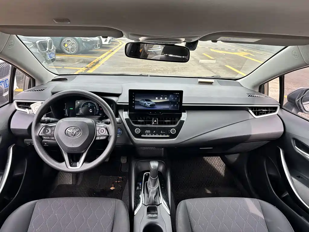 Toyota Corolla — миниатюра 17