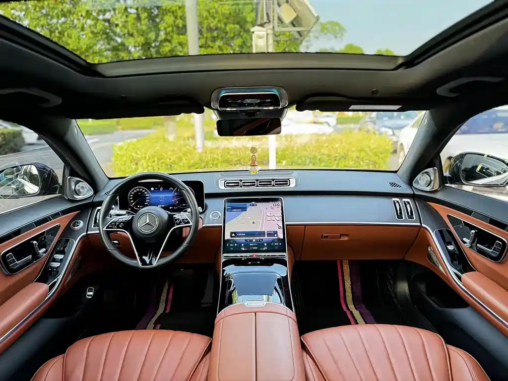 Mercedes-Benz S-Class — миниатюра 6