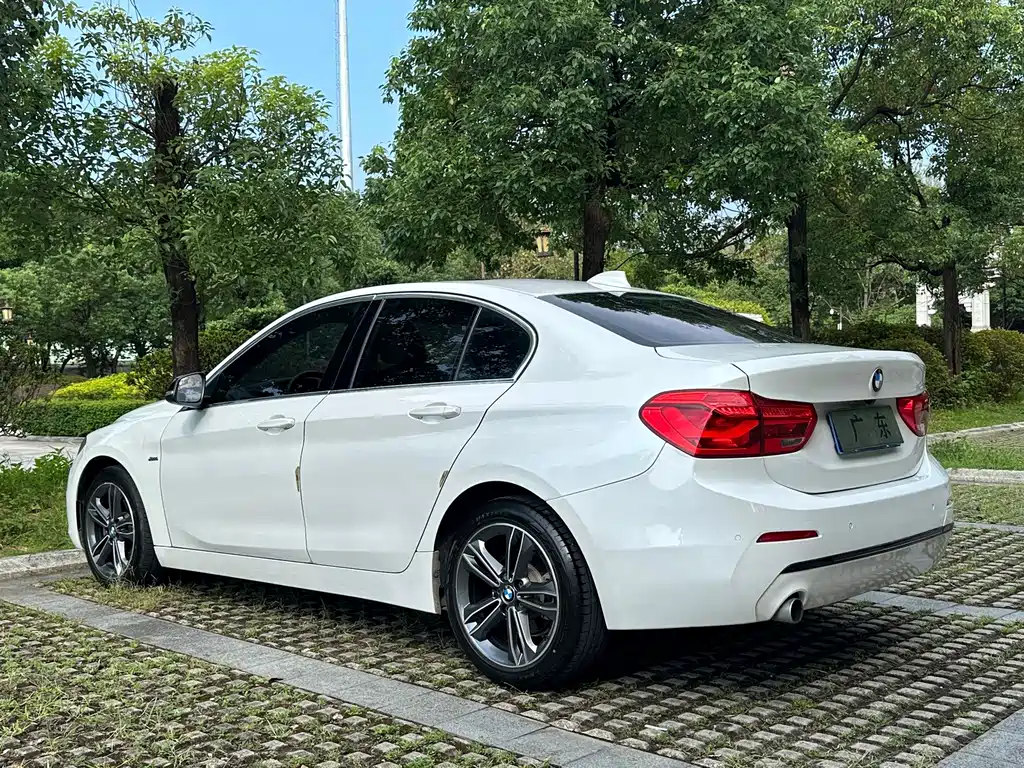 BMW 1 Series — миниатюра 9