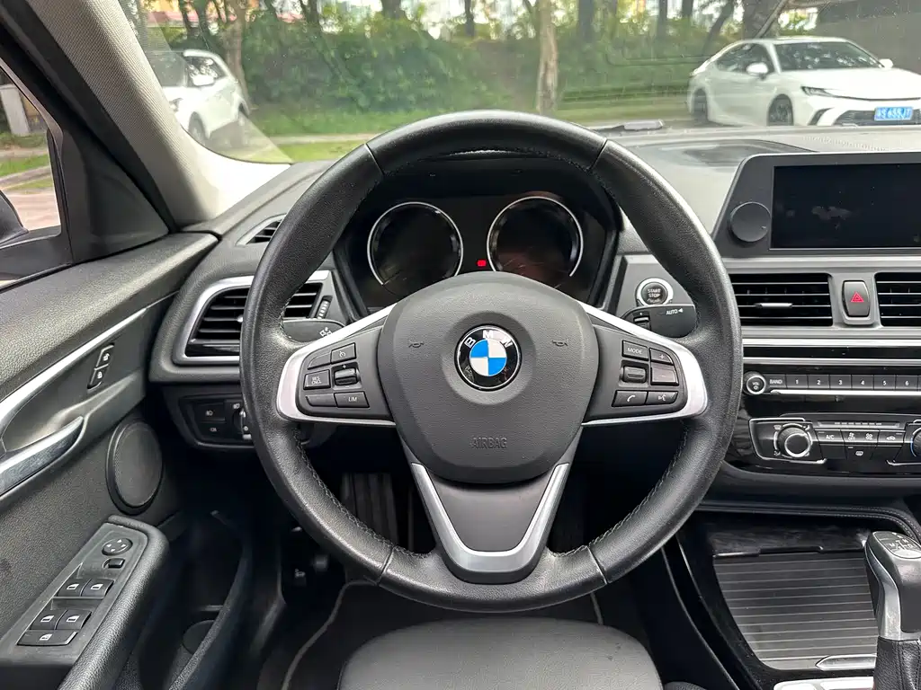 BMW 1 Series — миниатюра 15