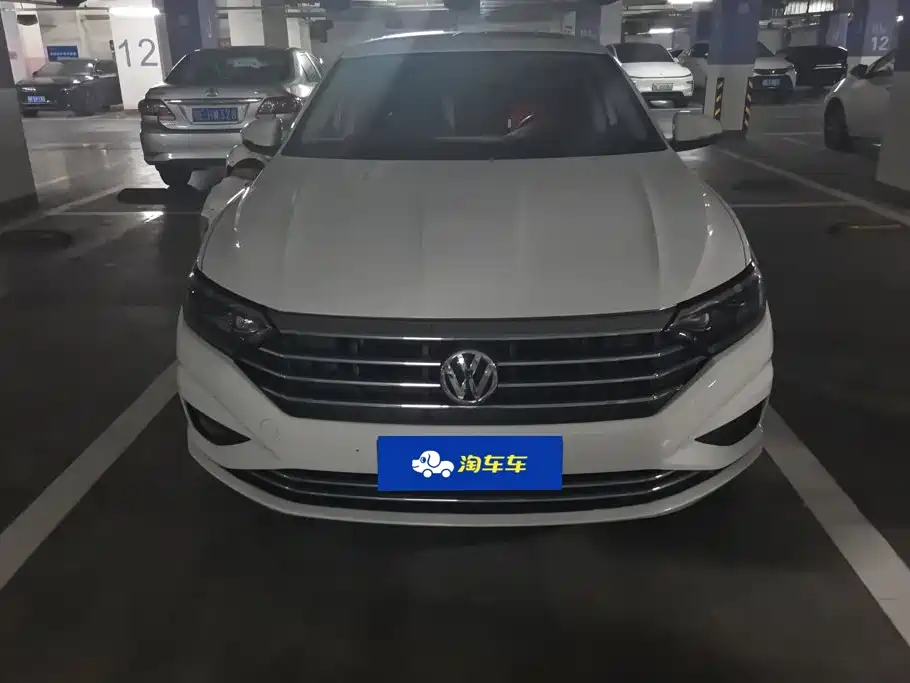 Volkswagen Sagitar — миниатюра 2