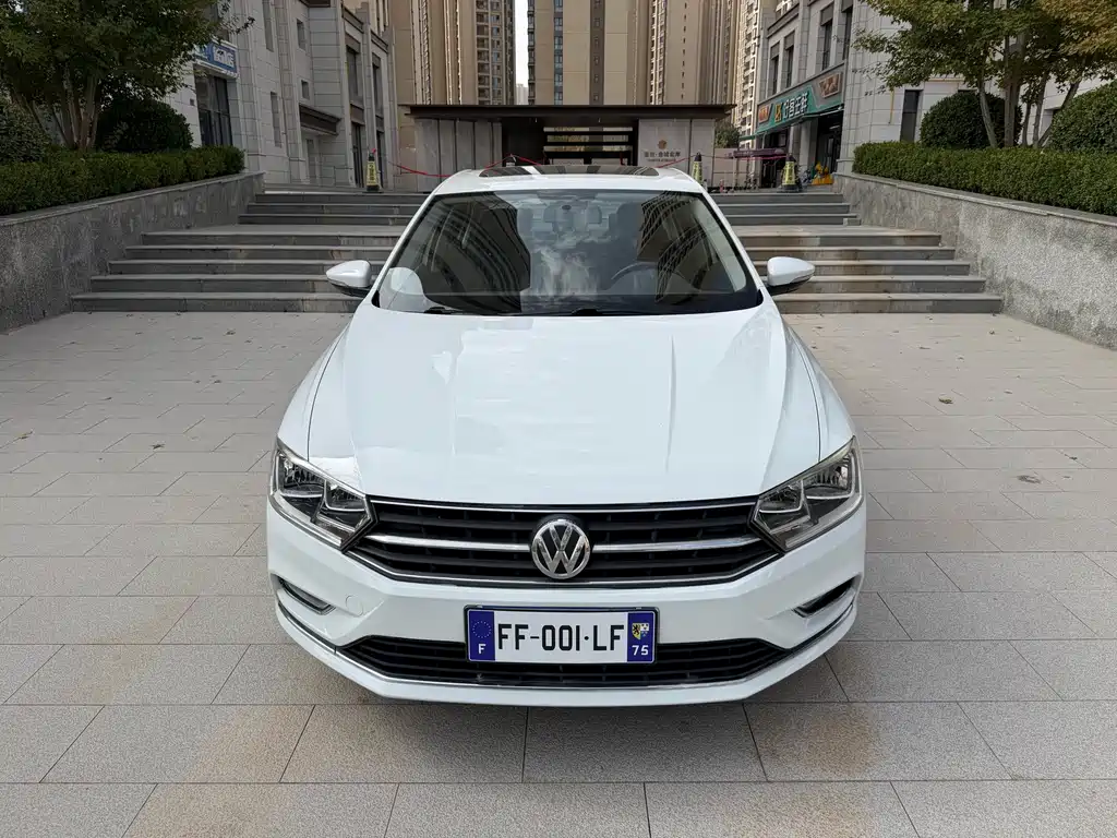 Volkswagen Bora — миниатюра 2