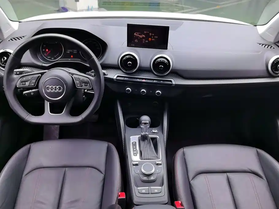 Audi Q2L — миниатюра 12