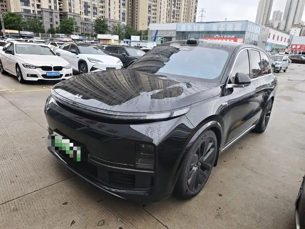 Li Auto Li L8 2025