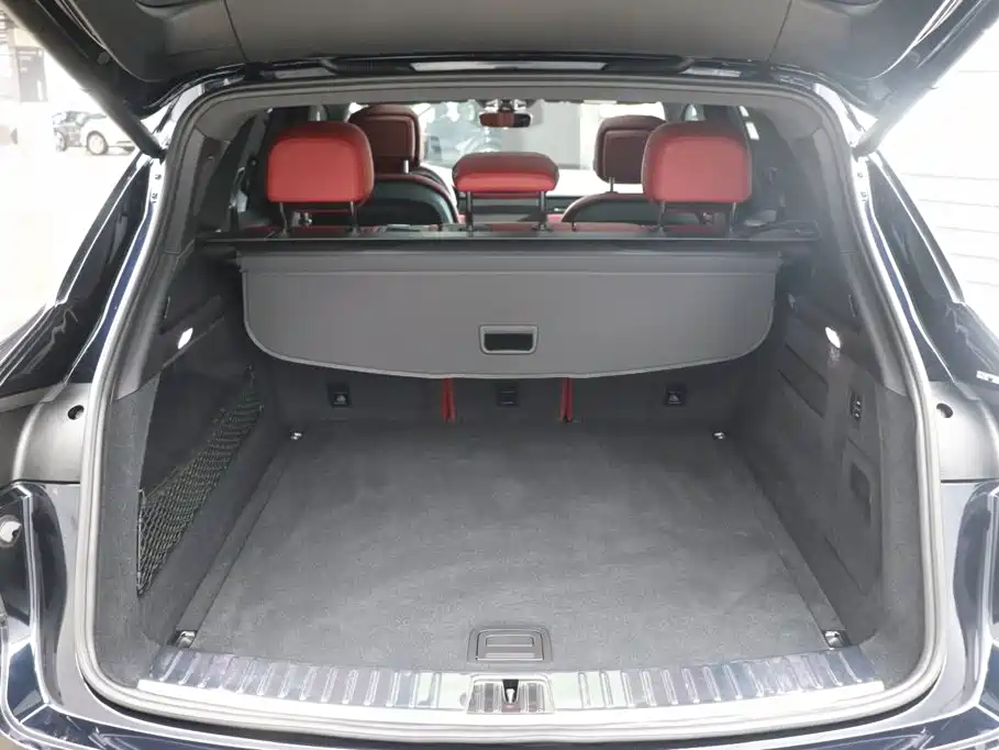 Porsche Cayenne — миниатюра 29