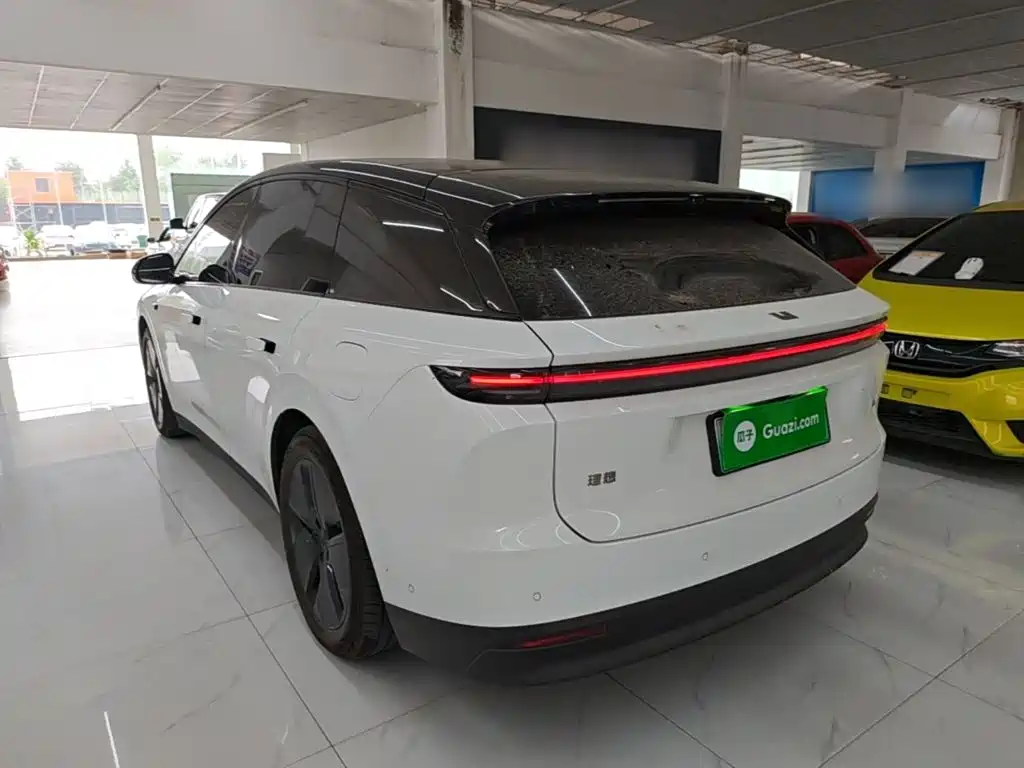 Li Auto i6 2025 Standard