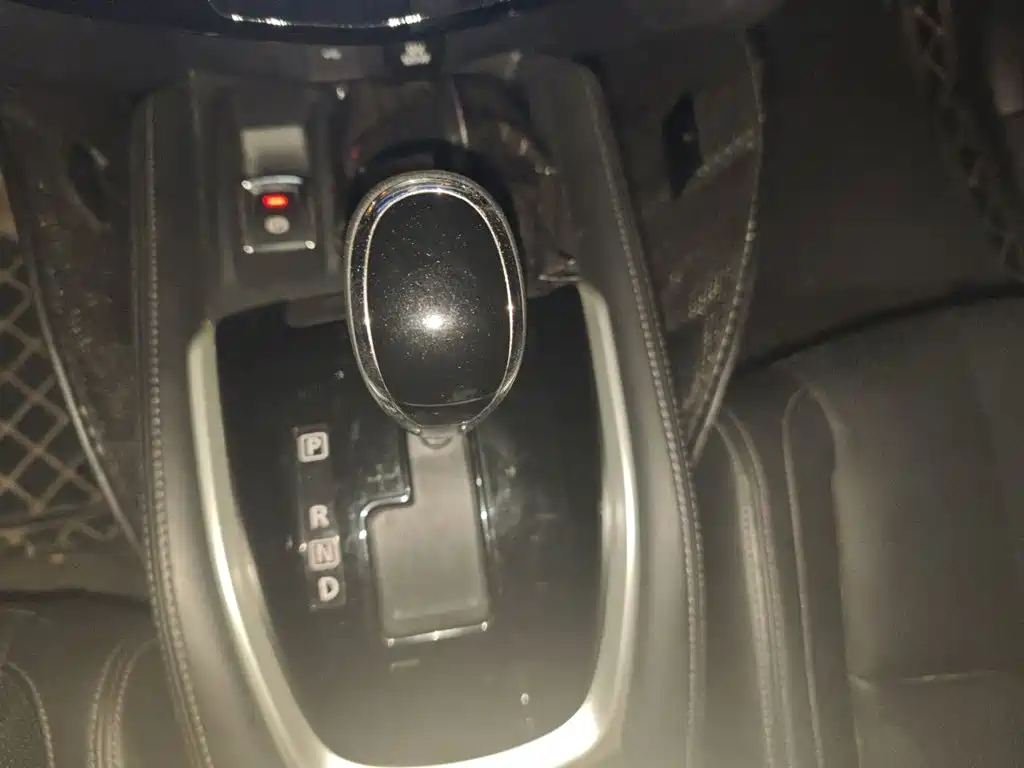 Nissan X-Trail — миниатюра 10
