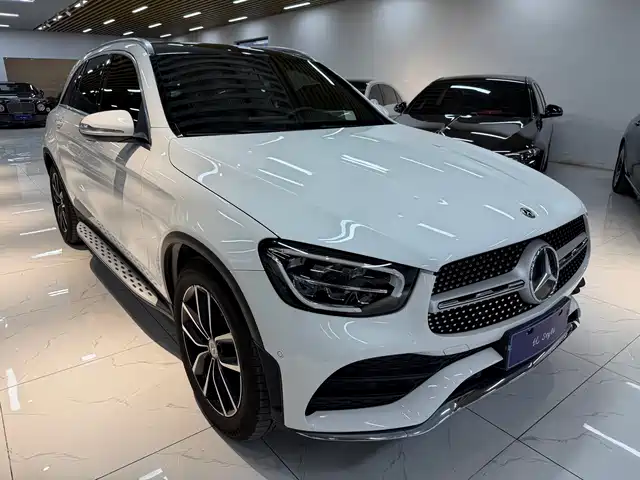 2020 Mercedes-Benz GLC