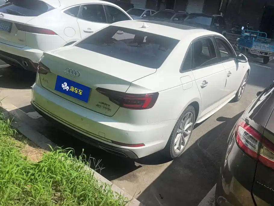 Audi A4L — миниатюра 2