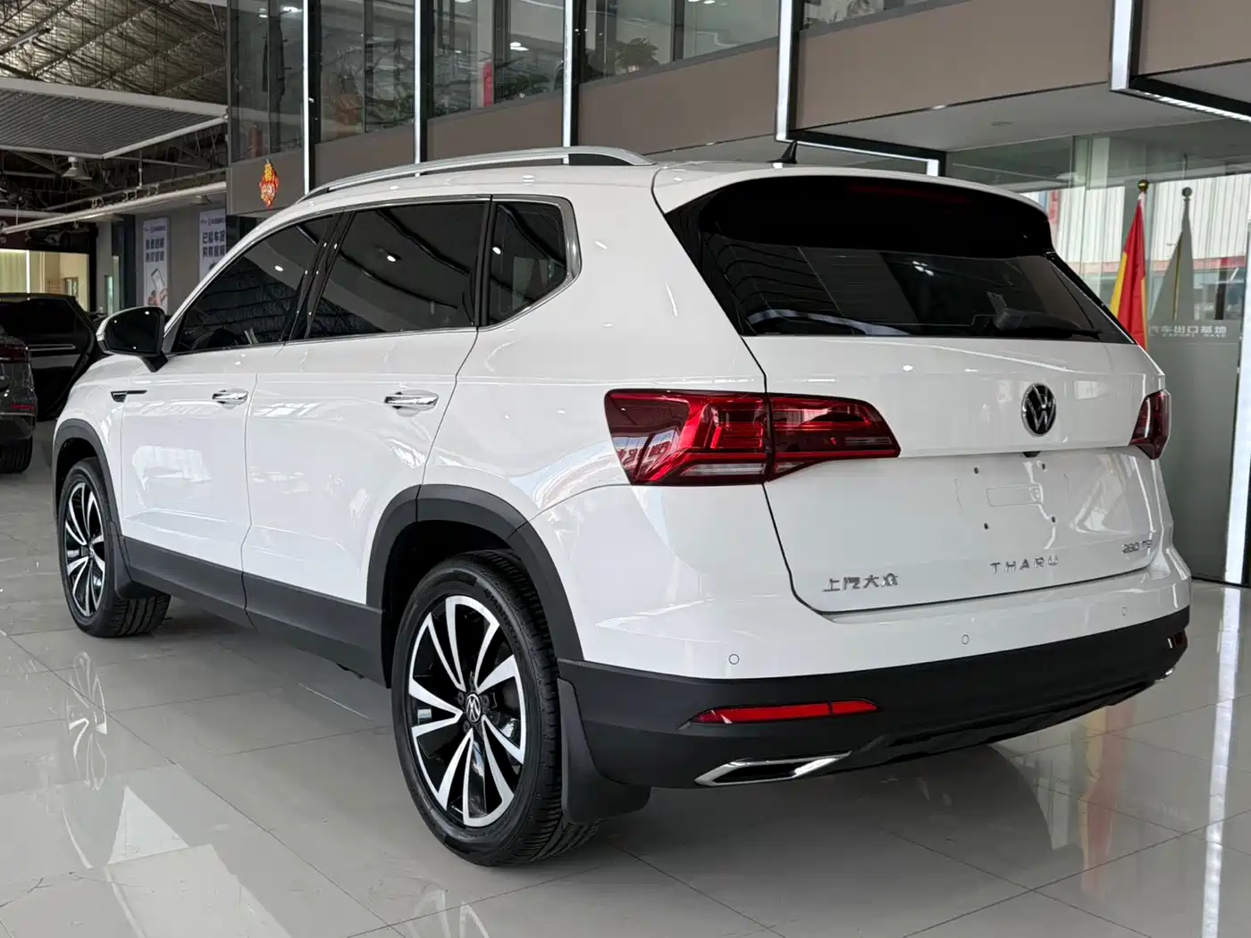 Volkswagen Tharu